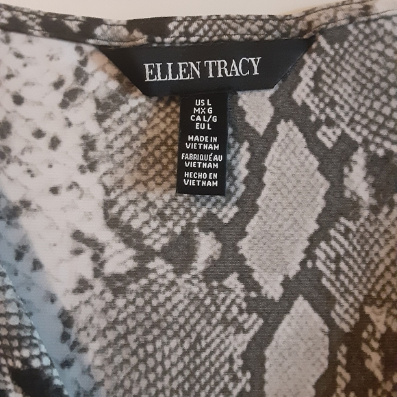 Ellen Tracy Snakeskin Print Casual Dress Top - Picture 3 of 3